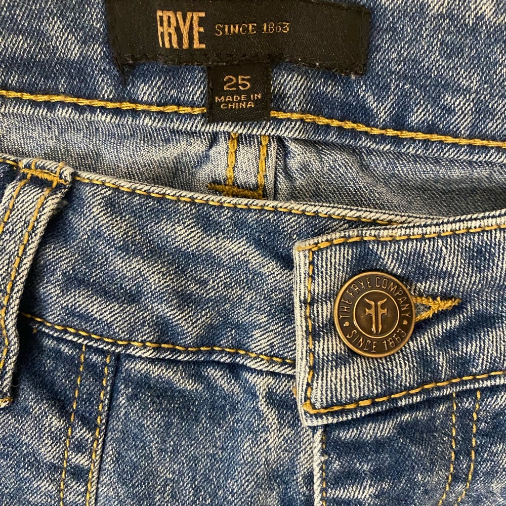 Frye Flare Jeans WOMENS size 25 - Picture 10 of 12